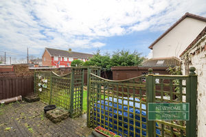 Photo 4- click for photo gallery